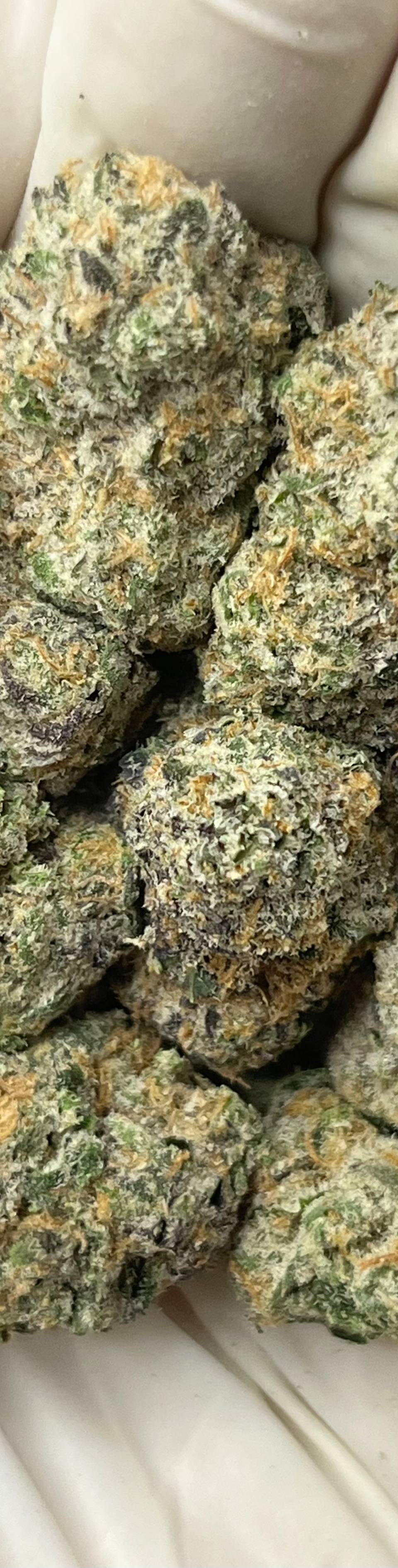 Eye Candyz (Bigs), photo 1 of 2