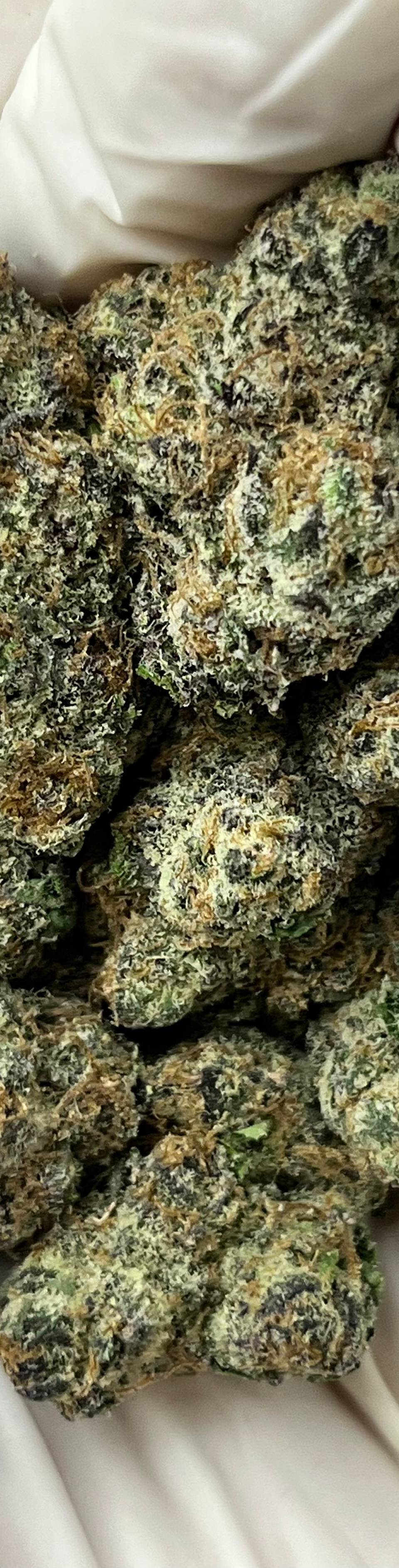 Lava Cake (Bigs), photo 1 of 2